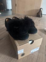 UGG Mokassins | Größe 39 | Schwarz | Neuwertig Nordrhein-Westfalen - Lemgo Vorschau