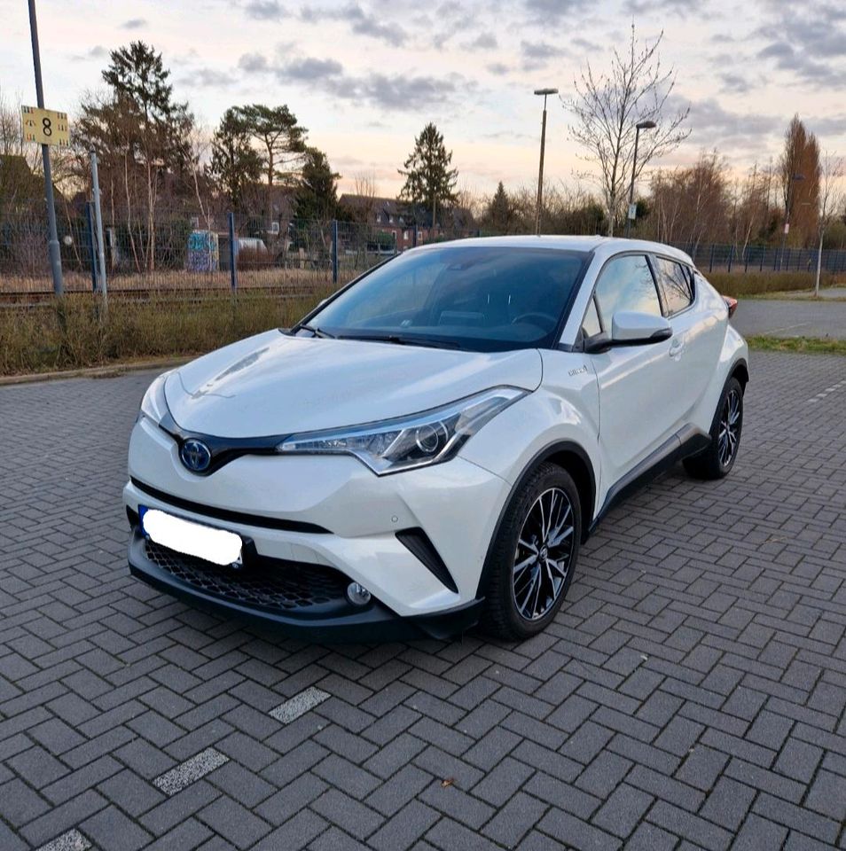 Toyota C-HR Hybrid in Geldern
