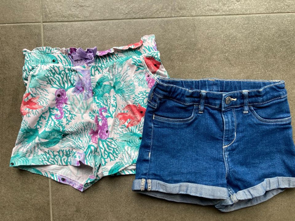 Shorts Jeans Sommer H&M 122 Set in Oberhausen