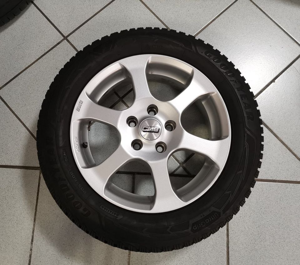 VW Touran CMS Alufelgen Winterreifen 205/60R16 A11 in Burscheid