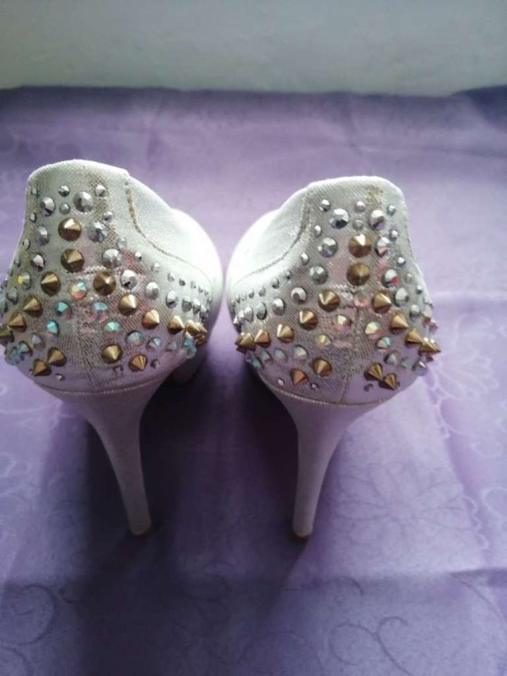 glitzer nieten high heels silber gr.39 fussbett in Freilassing