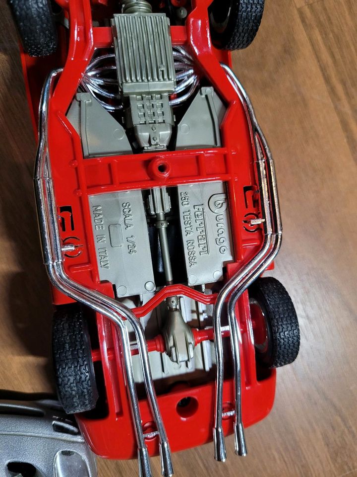 Alle drei Burago Ferrari Modelle 1:24 F40 F50 250 in Schwäbisch Gmünd