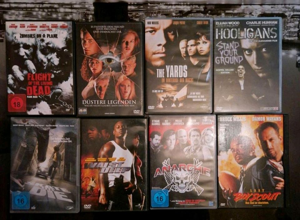 Sehr Viele Verschiedene DVD Filme in Bochum