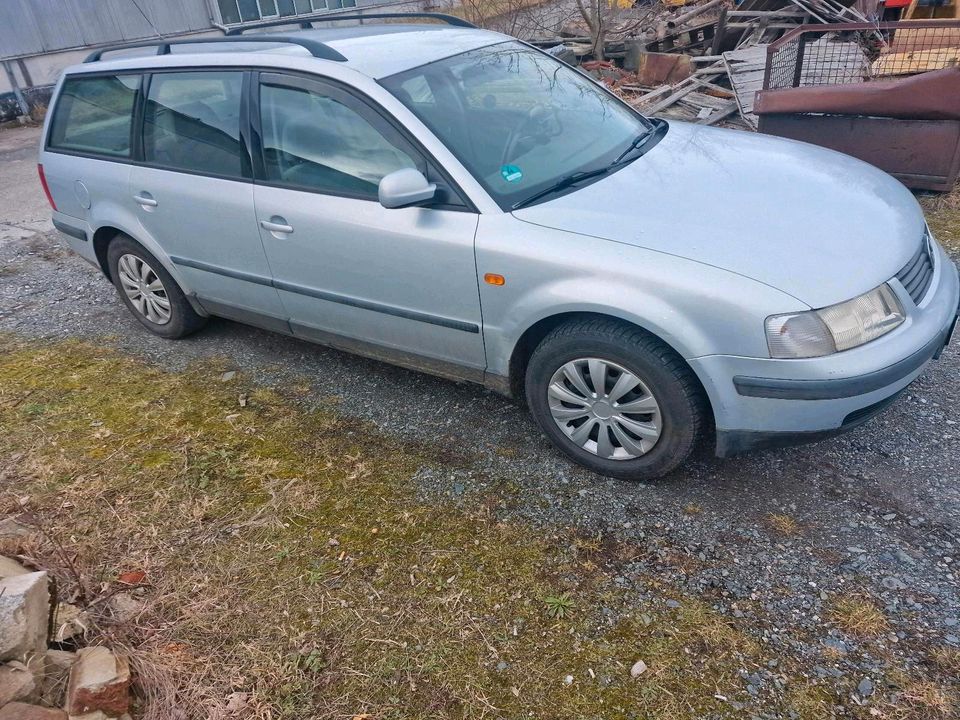 VW Passat 3B 1.6 in Syrau