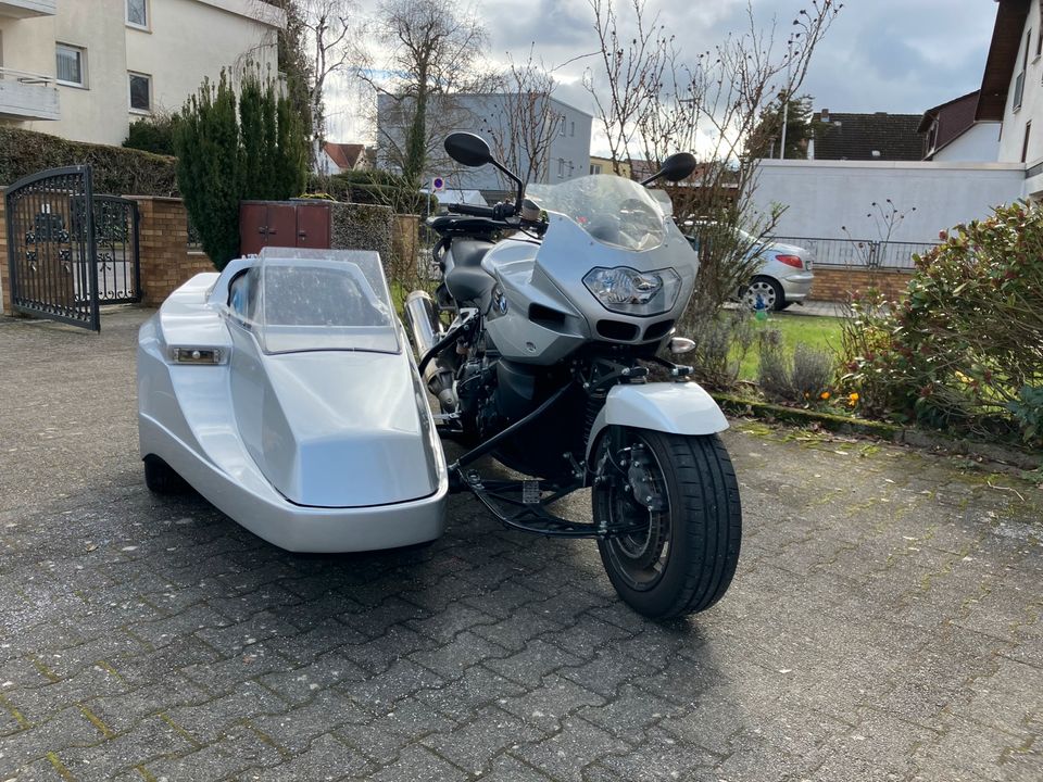 BMW K1200R Sport Gespann in Friedrichsdorf