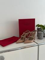 Valentino Garavani Rockstud Pumps Nude Bayern - Fürstenzell Vorschau