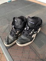 Reebok sneaker schwarz 42 top Zustand Nordrhein-Westfalen - Moers Vorschau