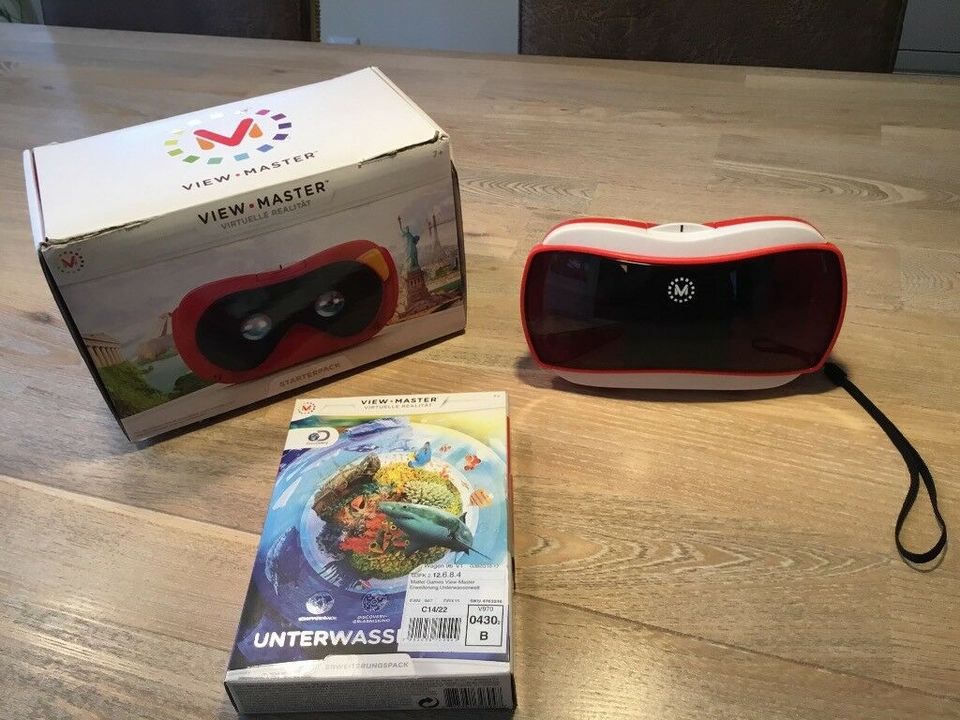 Mattel View Master Virtual Reality Brille inkl. Unterwasserwelt in Betzdorf