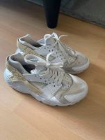 Nike Huarache weiß Nordrhein-Westfalen - Kerpen Vorschau