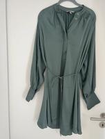 Damen Kleid H&M grün Größe S Baden-Württemberg - Uhingen Vorschau