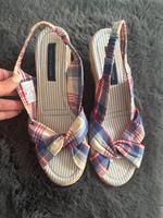 Tommy Hilfiger Wedges 39 , Sandale Nordrhein-Westfalen - Werl Vorschau
