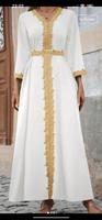 Weißes Kleid mit einer goldenen bestickung Nordrhein-Westfalen - Datteln Vorschau