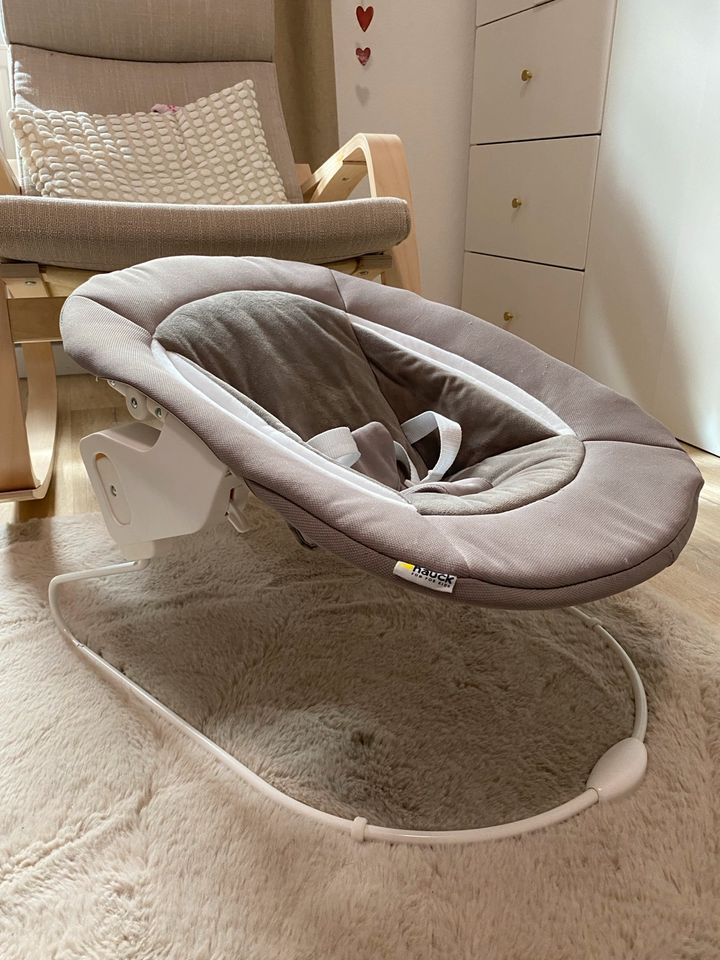 Babywippe Hauck/ Hauck newborn set für Alpha plus in Köln