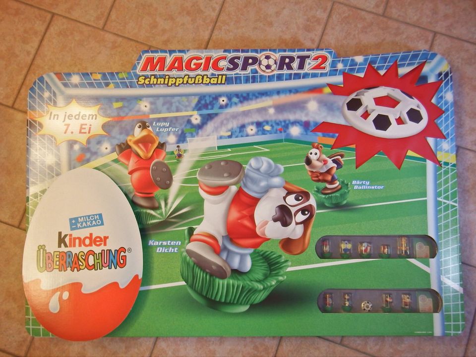 Ü-Ei Verkaufsdisplay, Magic Sport 2, Schnippfußball in Markt Erlbach