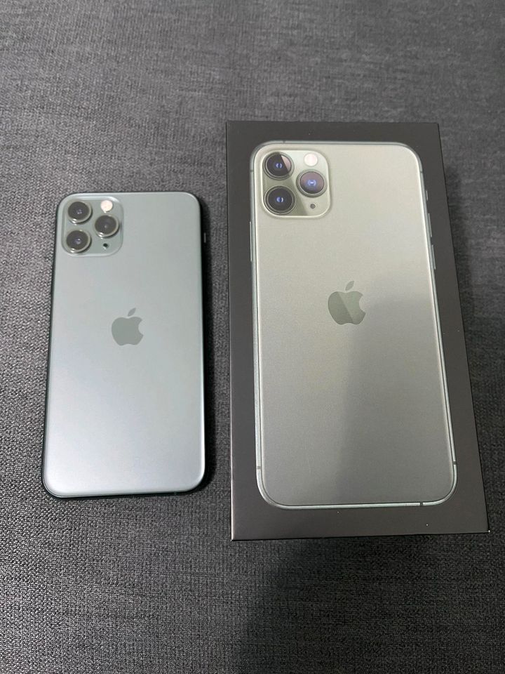 Apple iPhone 11 Pro 64GB Midnight Green in Dormagen