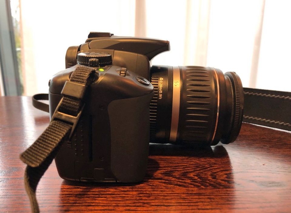 Canon EOS 400D mit original Objektiv in Neckarsteinach
