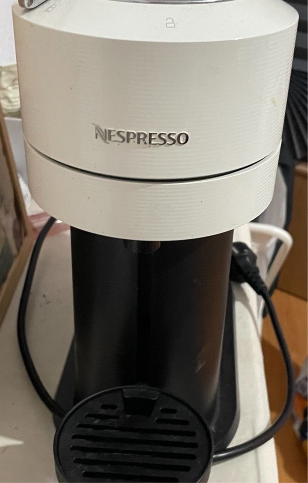 Nespresso Vertuo Next white in Dresden