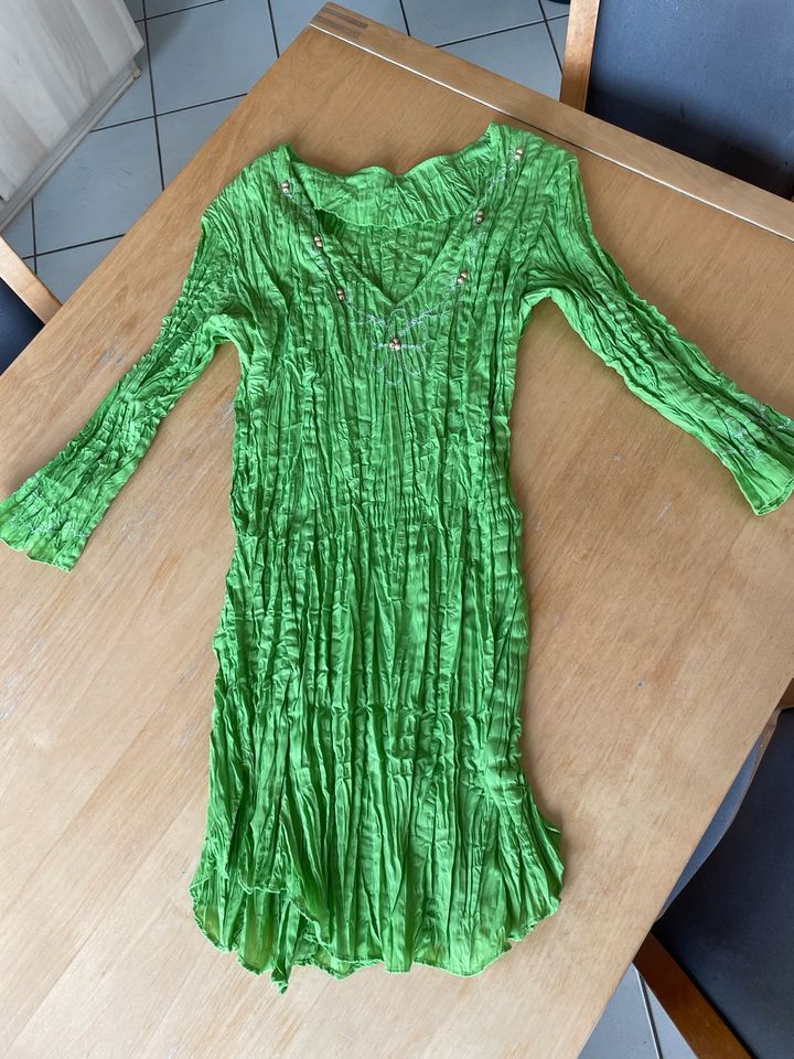 Kleid Strandkleid Freizeitkleid Sommerkleid grün Größe 36 NEU in Ilvesheim