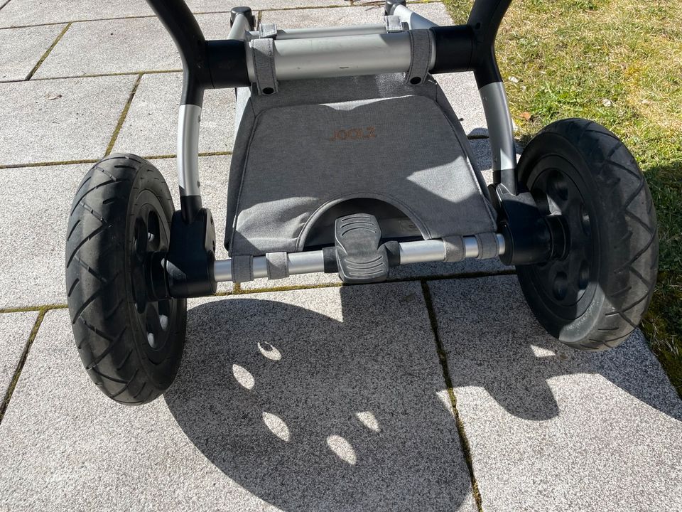 Joolz Day Kombi-Kinderwagen mit Fußsack und Wickeltasche in Grafing bei München