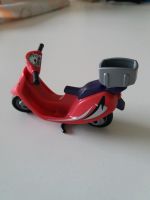 Playmobil Roller Moped Motorrad Postbote Strand Pizza lila pink Sachsen - Limbach-Oberfrohna Vorschau