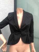 H&M Blazer Jacke schwarz elegant Gr. 36 S Nordrhein-Westfalen - Lippstadt Vorschau