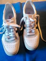 Neuwertige Asics Sneakers gr.38 Baden-Württemberg - Appenweier Vorschau