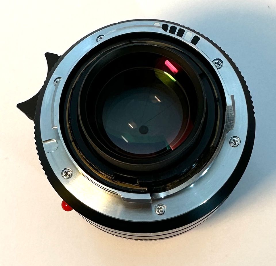 Leica Summilux-M 1:1,4/35 mm ASPH. FLE aus 1. Hand in Düsseldorf