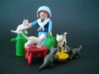 Playmobil - Frau mit 5 Katzen Nordrhein-Westfalen - Königswinter Vorschau