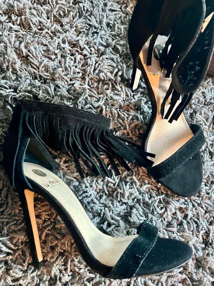 ✨NEU✨ Damen Schuhe in Größe 35, 36 schwarz oder grün in Berlin