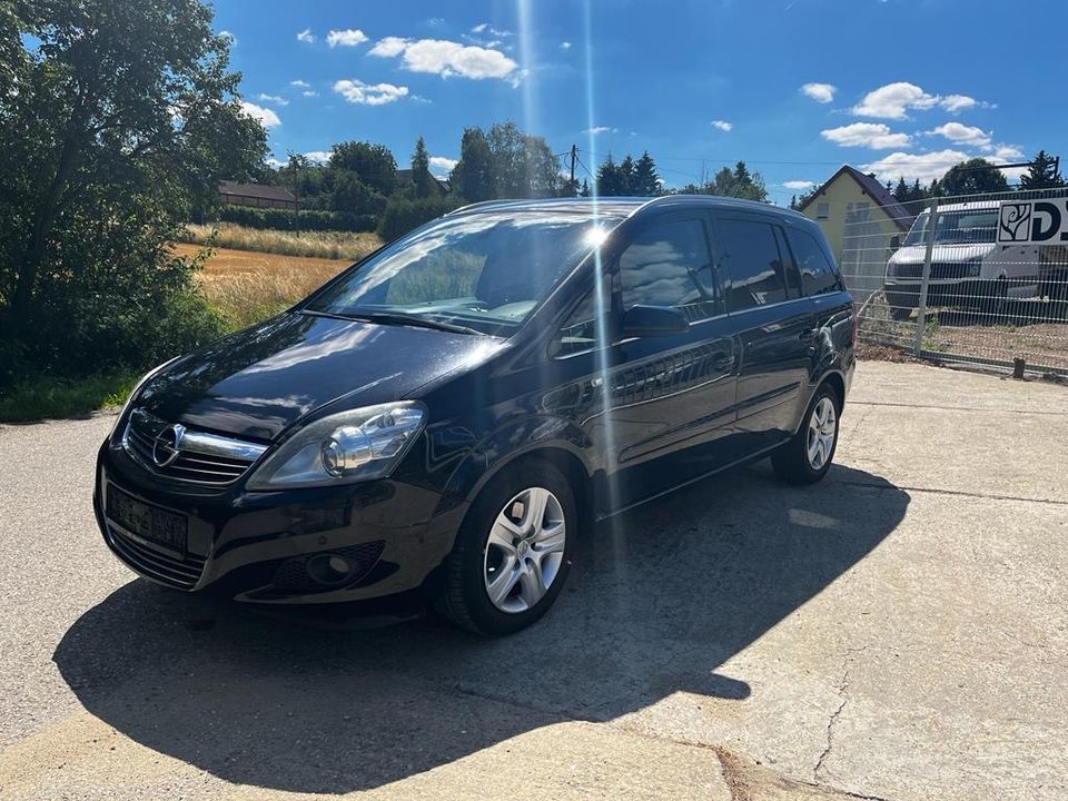 Opel Zafira / 2010 / Klima / TÜV NEU in Naumburg (Saale)