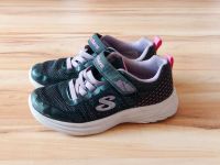 Skechers Turnschuhe Sportschuhe 34 Baden-Württemberg - Kirchberg an der Jagst Vorschau