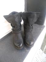 Leder-Boots Gr.38 schwarz im Used Look S.Oliver Nordrhein-Westfalen - Nettetal Vorschau