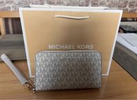 Michael Kors Damen Jet Set Reisebrieftasche Dithmarschen - Eddelak Vorschau