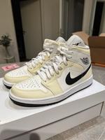 Nike Air Jordan 1 Mid „Coconut Milk“ - Gr. 40 München - Moosach Vorschau