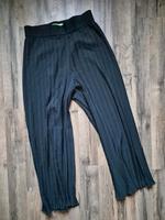 Plisseehose Sommerhose tannengrün dunkelgrün 38 / 26 M Street One Bayern - Schwarzhofen Vorschau