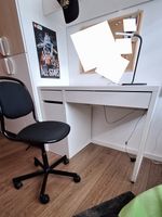 IKEA Schreibtisch Micke inkl. Drehstuhl Nordrhein-Westfalen - Hückeswagen Vorschau