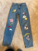 Jeans von Clockhouse, Größe 36 mit Print Nordrhein-Westfalen - Voerde (Niederrhein) Vorschau