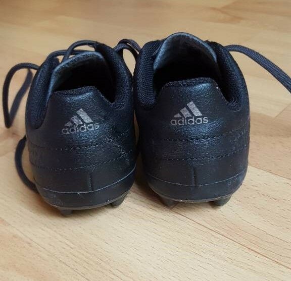 Fußballschuhe für Kinder von ADIDAS Gr. 29 von ADIDAS in Wittichenau