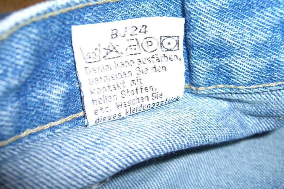 Karotten Jeans , Neu , Bucks BJ24 , Gr.30/32,Gr.31/32 in Karlsfeld