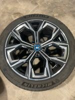 BMW i4 4er m Felgen 19 Zoll Sommerreifen Nordrhein-Westfalen - Paderborn Vorschau