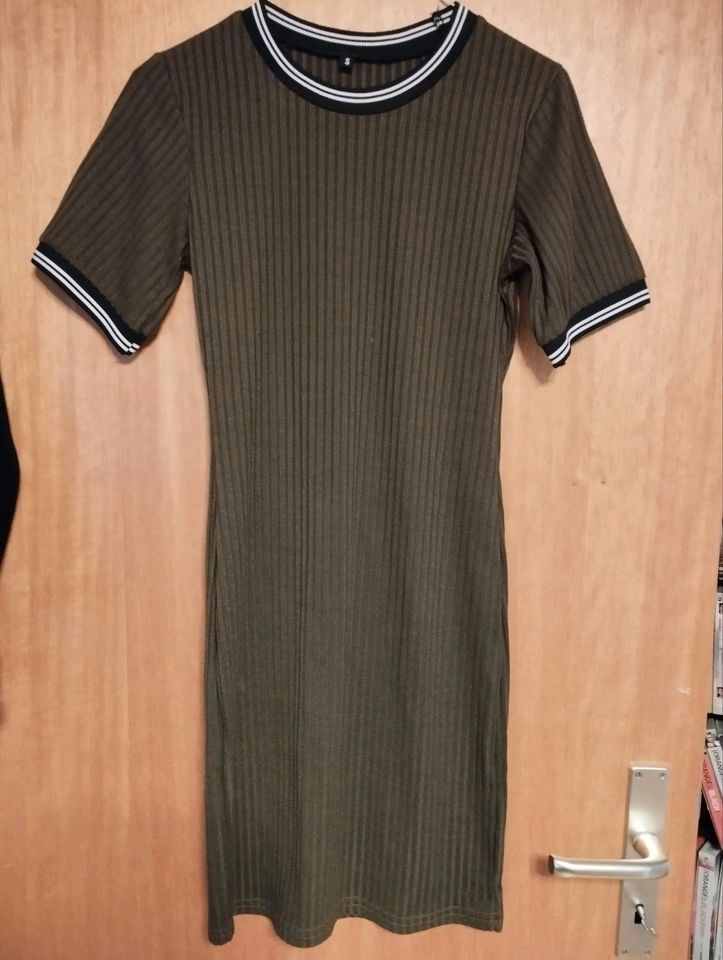 Kleid Khaki in Essen