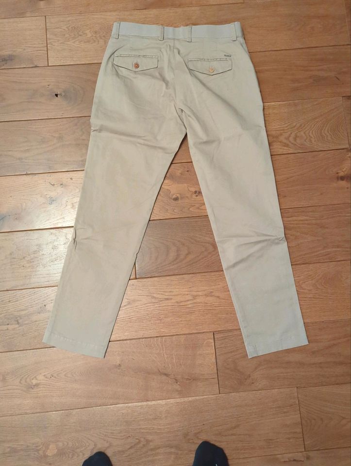 Mango Man Tapered Fit Größe 38 in Marburg