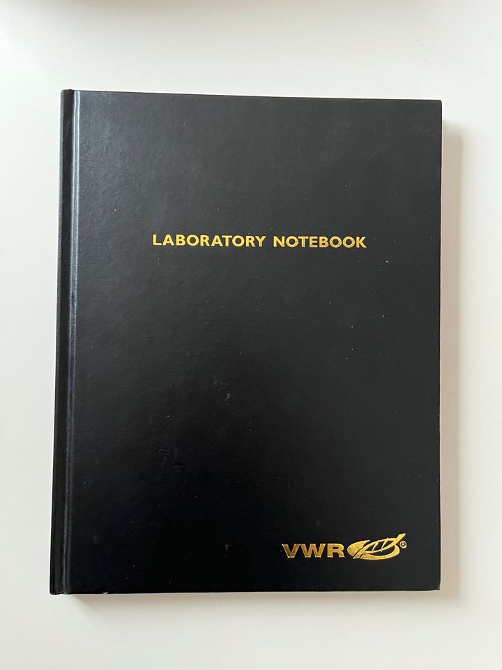 Labor Notebook in Stuttgart