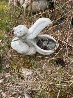 Pelikan aus Stein für Garten Bayern - Postbauer-Heng Vorschau