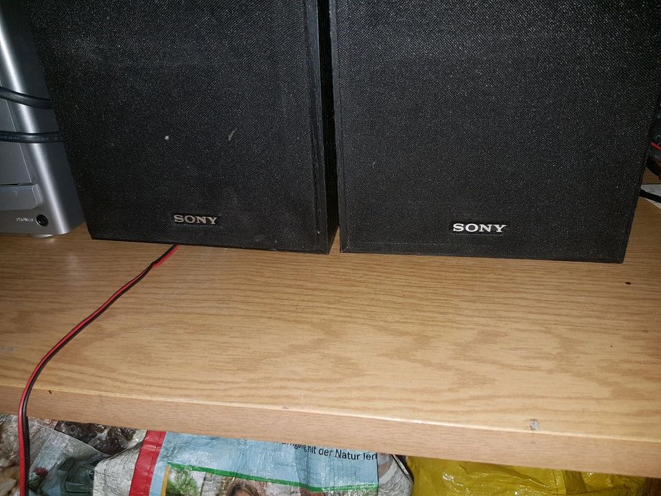 2x Sony CDs Anlage. Mit Boxen in Essen