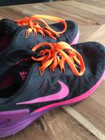 Damen-Laufschuhe Nike 36,5 Friedrichshain-Kreuzberg - Kreuzberg Vorschau