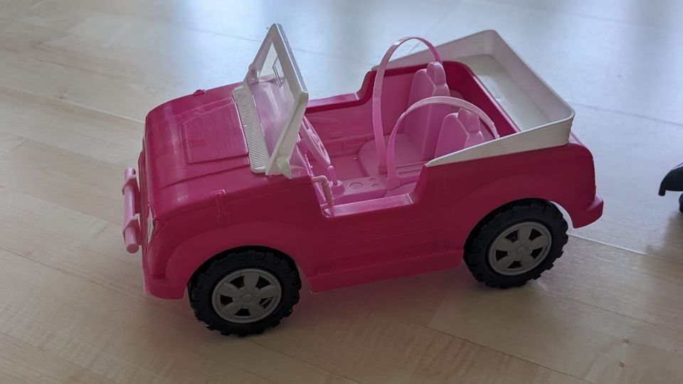 *Wunderschönes Barbie Cabrio mit Pferd Anhänger Pferdetransporter in Leipzig