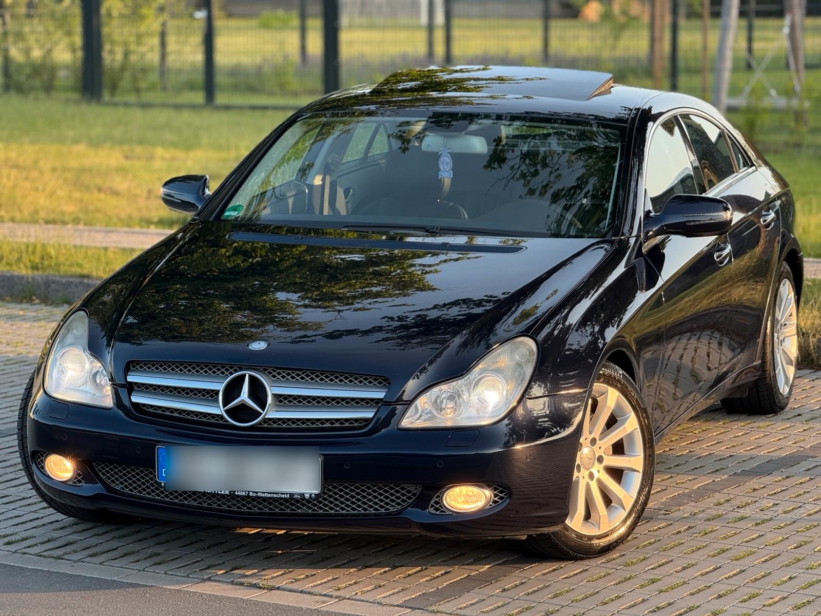 Abbildung des Autos MERCEDES CLS 300 2009 FA…
