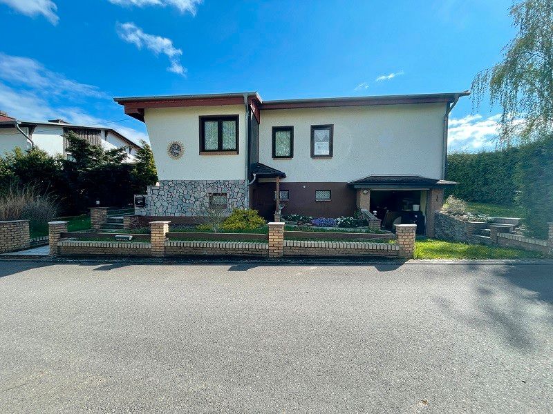 Einfamilienhaus in wunderschöner Lage mit Blick zur Mühlburg in Drei Gleichen