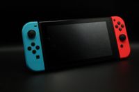 Nintendo Switch Konsole mit Zubehör/ Guter Zustand/ Gebraucht Hessen - Rabenau Vorschau